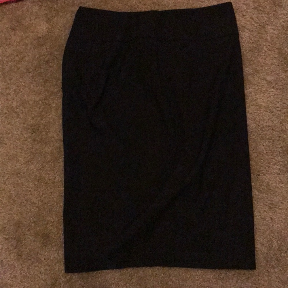 Black pencil skirt